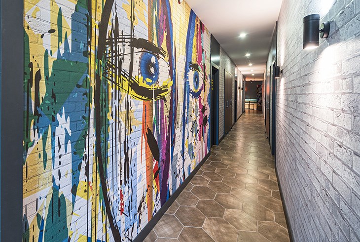 Метро Хостел