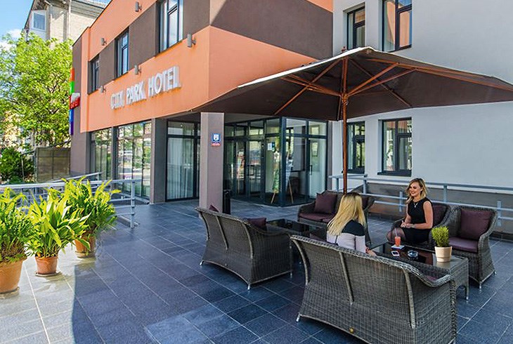 Літня тераса