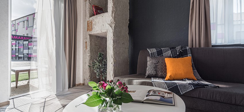 Апартаменти з патіо